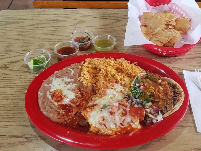 Super Taquería food